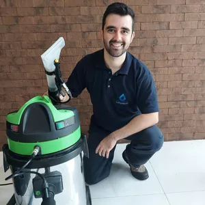 Curso Curso de Limpeza e Impermeabilização de Estofados