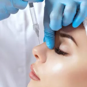 Imagem do curso Rinomodelação com ácido hialurônico : Técnica Agulhas 