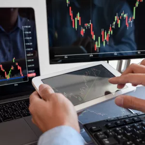 Imagen de portada para Curso online INEDIF | Master Opciones Binarias