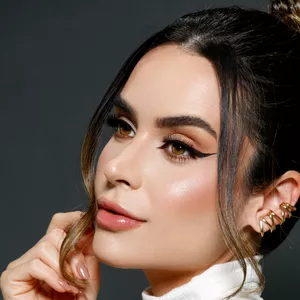 Imagem de capa para o Curso online Masterclass de Pele Resistente 