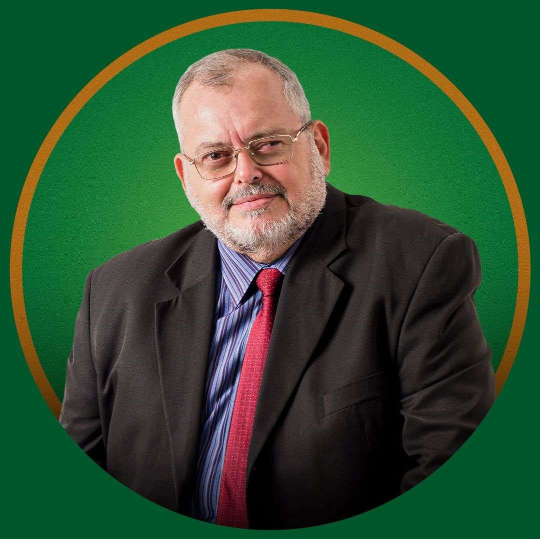 LIVRO - TRANSFORMANDO PROFISSIONAIS EM EMPRESÁRIOS