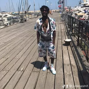 Cover image for Online course James sweet 