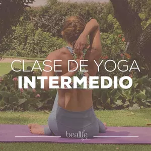 Imagen de portada para Curso online Clase de Yoga Intermedio