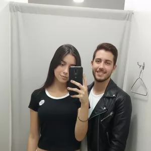 Imagem de capa para o Curso online Garota no provador - encontro com o atendente 