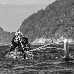 Imagem de capa para o Curso online Domine a Arte de Lemear uma Canoa Polinésia: Guia Completo