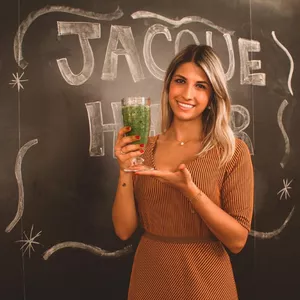 Imagem de capa para o Ebook Guia Para Hábitos Saudáveis Com A ajuda De 50 Receitas Fit Práticos e Gostosas 