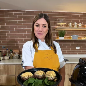 Imagen de portada para Curso online Tu Chef en Casa Nivel 1: Toda una Experiencia de Sabores con Lucero Vilchez