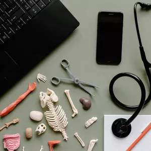 Imagen de portada para Curso online Curso "Elaboración de proyectos hospitalarios públicos en el Perú"
