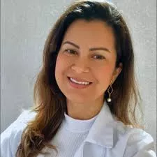 Dra. Juliana Costa – Curitiba/PR