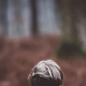 Imagem de capa para o Ebook Identificando Sinais de Ansiedade e Depressão em Crianças e Adolescentes: Guia para Pais, Responsáveis e Educadores 