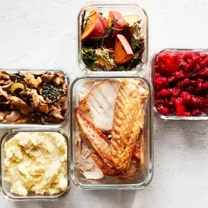 Imagen de portada para Curso online DE LA SOBRA A LA OBRA: Descubre el poder oculto de las sobras de comida.