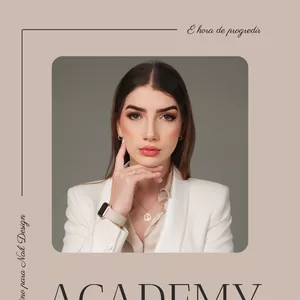 Imagem de capa para o Ebook Guia Prático Exclusivo - Iniciante em Alongamento de Unhas em Gel 