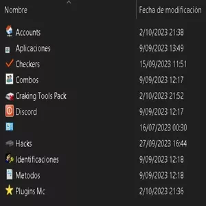Cover image for Online course 9 months of hacking compilation