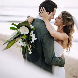 Cover image for Online course Plan Your Dream Wedding Like a Pro: A Comprehensive Guide