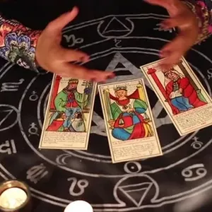 Imagen de portada para Curso online 🌟 Tarot Barato y Certero: Descubre tu Destino con Nuestros Videntes Expertos 🌟