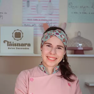 Imagem de capa para o Curso online Criando um Buquê de Flower Cake