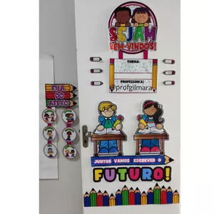 Imagem de capa para o Ebook PAINEL VOLTA ÀS AULAS ESCREVEREMOS O FUTURO