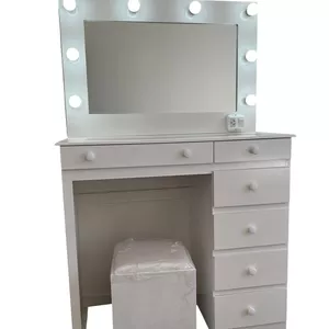 Imagen de portada para Curso online Maquillador Holllywood 