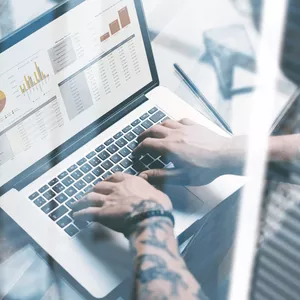 Imagem de capa para o Curso online curso de landing page