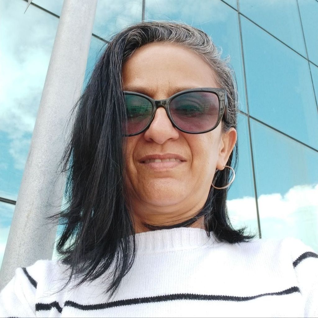 Lucía F.