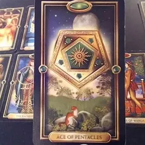 Imagen de portada para Curso online Tarot: Descubre la Verdad Oculta y Transforma tu Destino 🔮