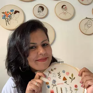 Imagem de capa para o Curso online Curso 25 Pontos de Bordado Livre