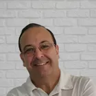 Foto do autor Professor e Massoterapeuta Leonel Messias