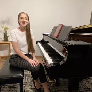Imagem de capa para o Curso online Tocando piano: Clair de Lune 