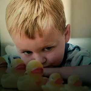 Imagem de capa para o Ebook O AUTISMO E SUAS CARACTERÍSTICAS