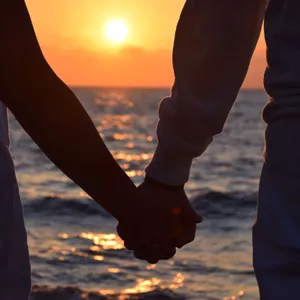 Imagem de capa para o Curso online Transformando Relacionamentos com Consciência, Crescimento e Amor