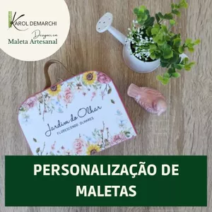 Imagem de capa para o Curso online Personalização das Maletas - Cartonagem