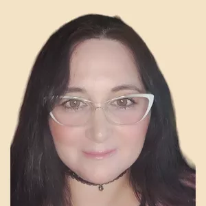 Imagen de portada para Curso online Sesiones de Terapia con Laura Mendoza