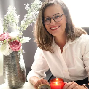 Imagem de capa para o Curso online Velas de Massagem e Relaxamento