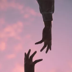 Imagen de portada para Ebook Inspiración Personal: La Clave para Encontrar Luz Después de la Oscuridad