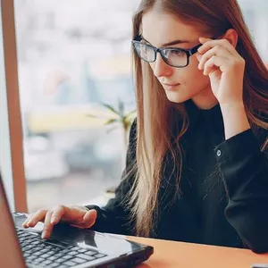 Imagen de portada para Curso online Curso de Administración publica gobiernos regionales y locales