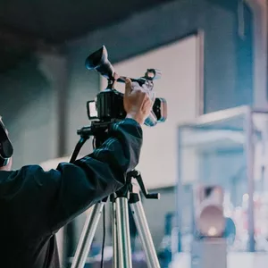 Imagem de capa para o Curso online Domine a Arte do Audiovisual: Sua Jornada para a Profissionalização