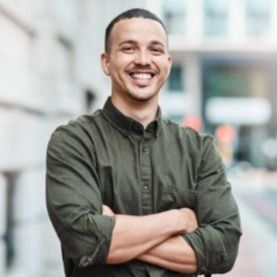 🔹Luis P., importador.