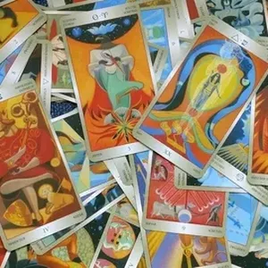 Imagen de portada para Curso online Descubre la Cartomancia Denis Lapierre 2023 Gratis para Iluminar tu Destino ☀️