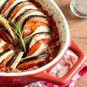 Imagem de capa para o Ebook Sabores da França: 97 Receitas Clássicas para Você se Deliciar na Cozinha