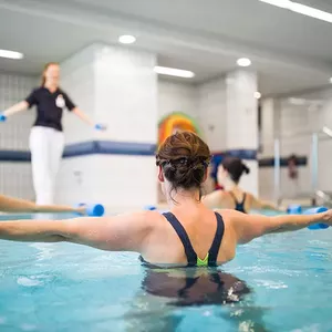 Imagen de portada para Curso online Curso de Terapia Acuática - Énfasis en Ortopedia y Traumatología