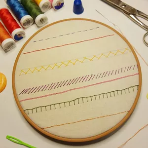 Imagem de capa para o Ebook Primeiros Passos na Costura - Pontos Básicos de Costura à mão