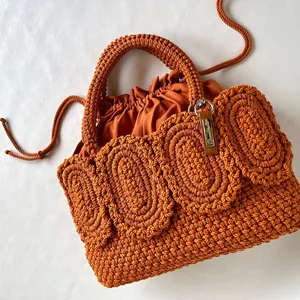 Imagem de capa para o Curso online BOLSA DE CROCHE  Hedy Lamarr  /  Tutorial completo por DONNALU