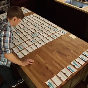 Imagem do curso Da ideia ao roteiro pronto: um método para transformar qualquer ideia em roteiro de curta-metragem