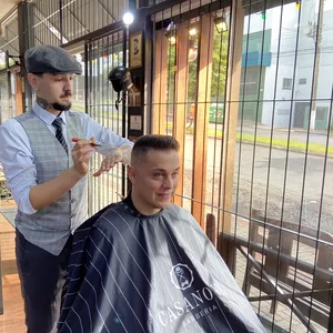 Imagem de capa para o Curso online Barbearia Origens