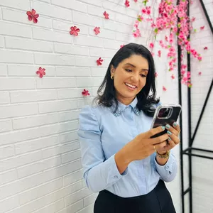 Imagem de capa para o Ebook 50 Ideias de enquetes interativas