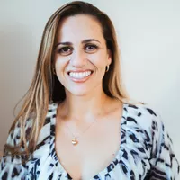 Claudia Pires