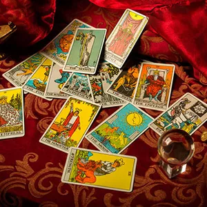 Imagem de capa para o Curso online Curso de Tarô (completo)