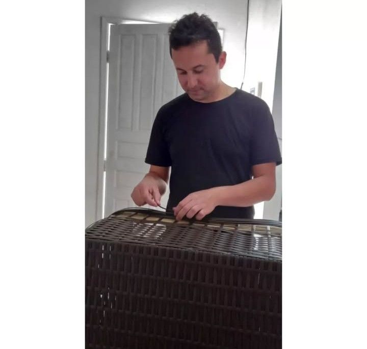 Imagem de Curso: sofá de madeira e fibra sintética criado por JAMES LUIS DE SOUSA BARBOSA na hotmart