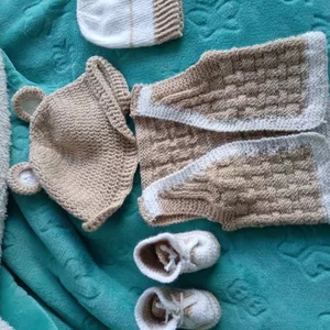 Imagen de portada para Curso online Cursos para aprender a tejer a crochet o dos agujas.