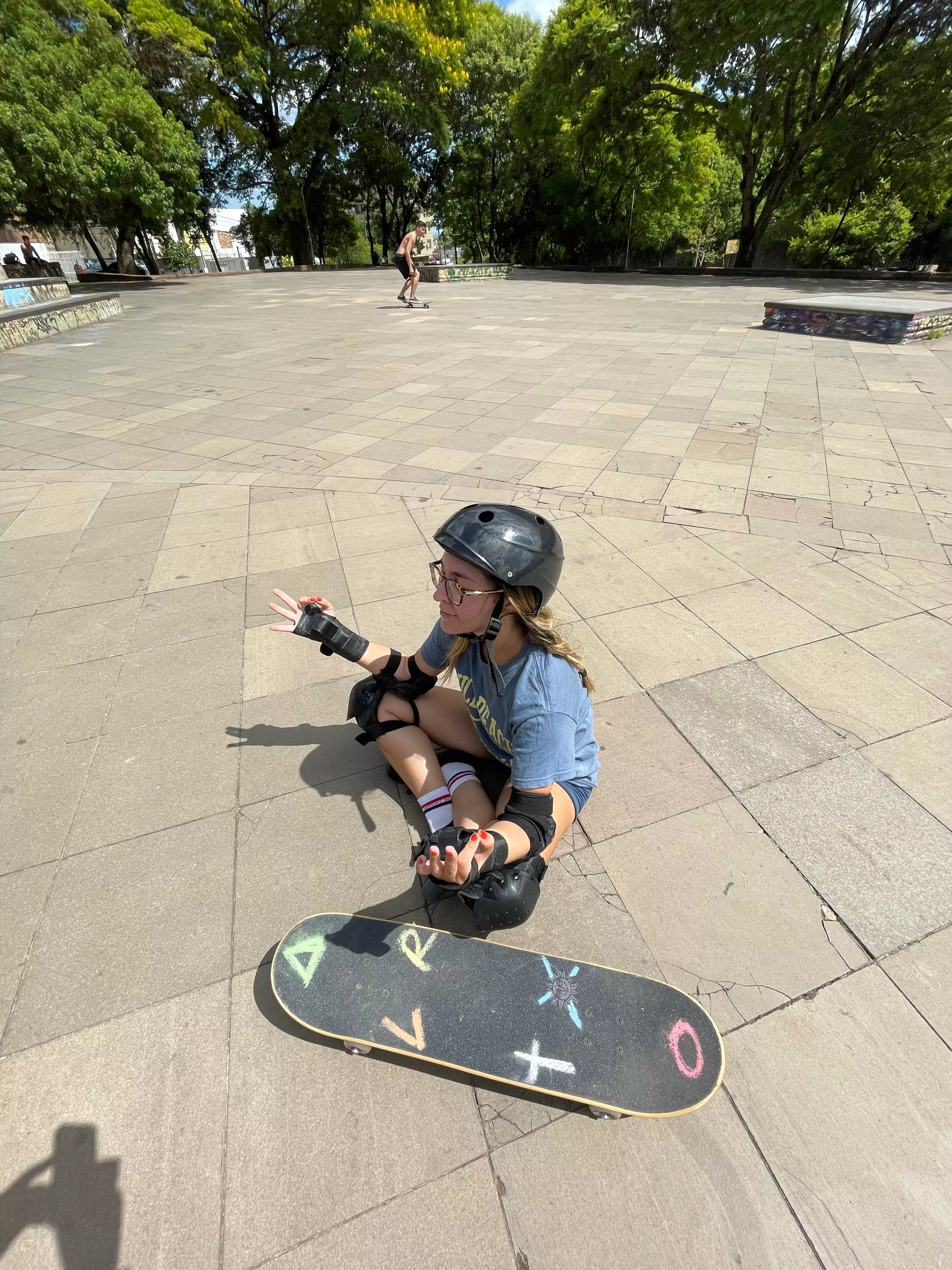 Treinando skate iniciante